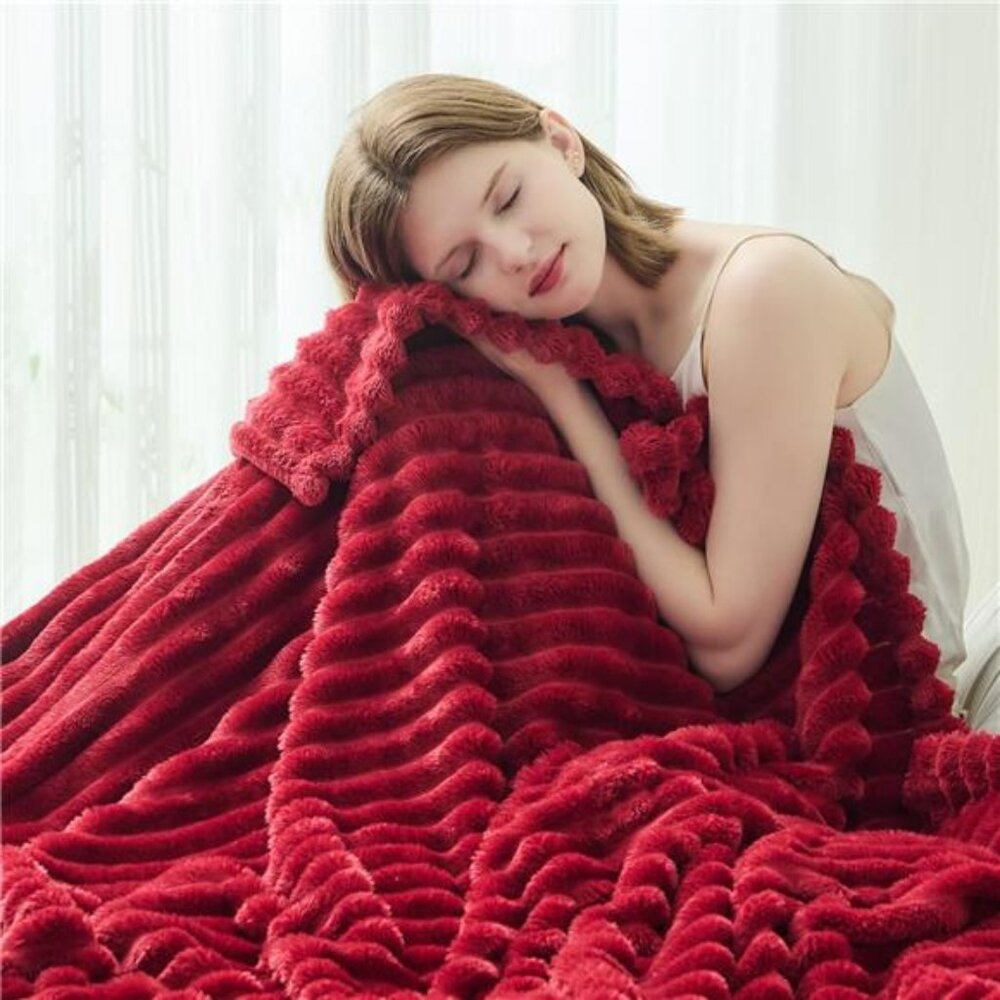 Super Soft Throw Blanket Red Premium Silky Flannel Fleece 3D Ribbed